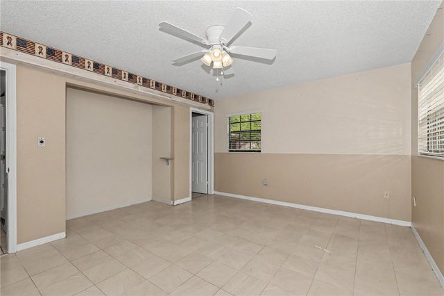 536 NE 40TH AVENUE, Ocala, FL 34470