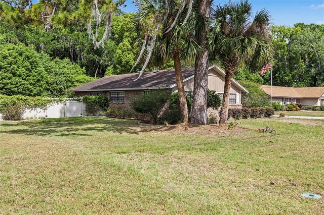 536 NE 40TH AVENUE, Ocala, FL 34470