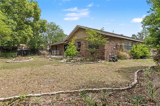 536 NE 40TH AVENUE, Ocala, FL 34470