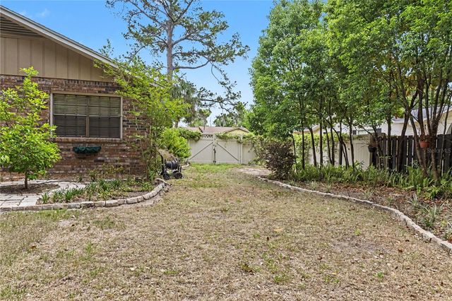 536 NE 40TH AVENUE, Ocala, FL 34470