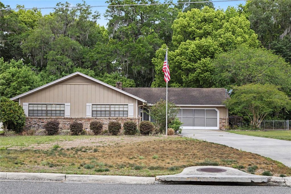 536 NE 40TH AVENUE, Ocala, FL 34470