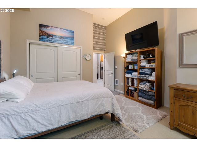 20512 Sw ROY ROGERS Rd 109, Sherwood, OR 97140