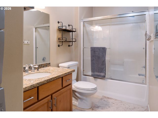 20512 Sw ROY ROGERS Rd 109, Sherwood, OR 97140