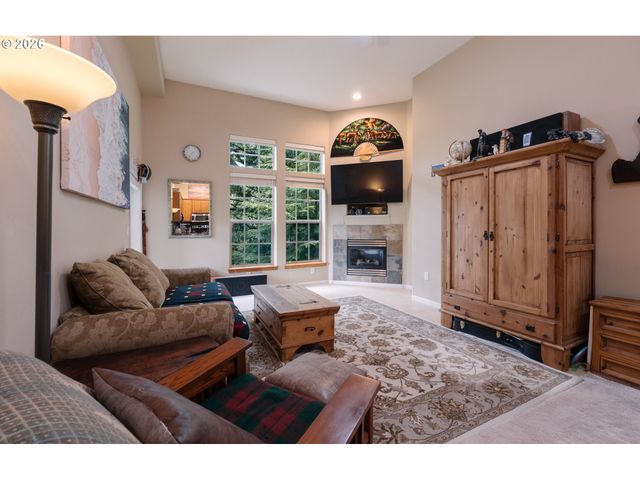 20512 Sw ROY ROGERS Rd 109, Sherwood, OR 97140