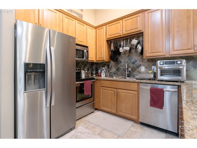 20512 Sw ROY ROGERS Rd 109, Sherwood, OR 97140