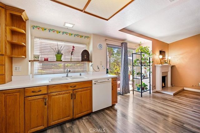 24321 24321 Rimview Rd Rimview Rd, Moreno Valley, CA 92557