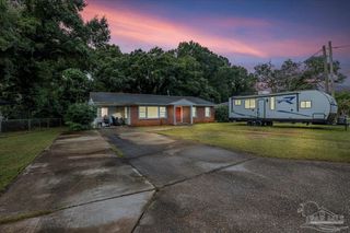 17 Linda St, Pensacola, FL 32506