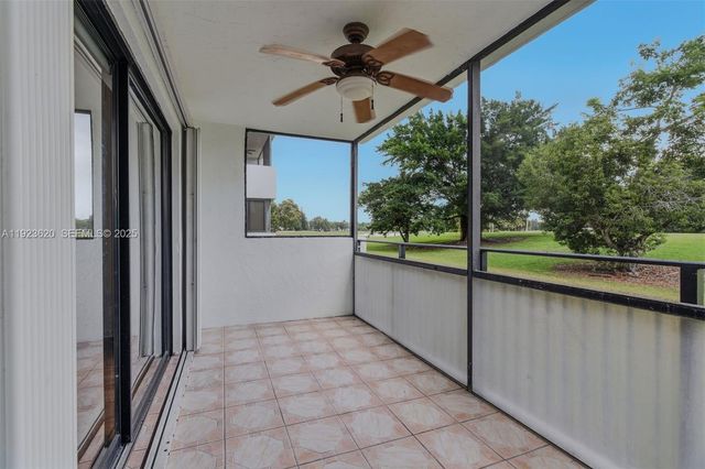 16051 Blatt Blvd 111, Weston, FL 33326