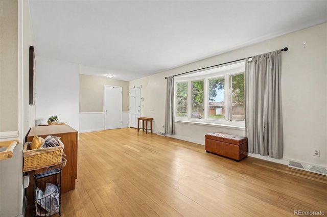 1991 S Locust Street, Denver, CO 80224
