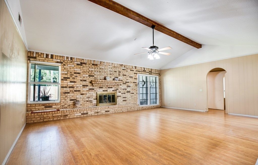 Image 5 of property listing at 3118 Hummingbird Lane, San Angelo, TX 76904