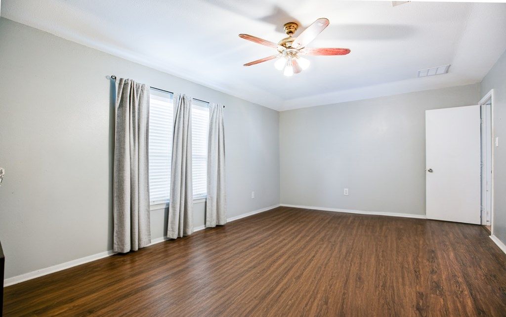 Image 8 of property listing at 3118 Hummingbird Lane, San Angelo, TX 76904