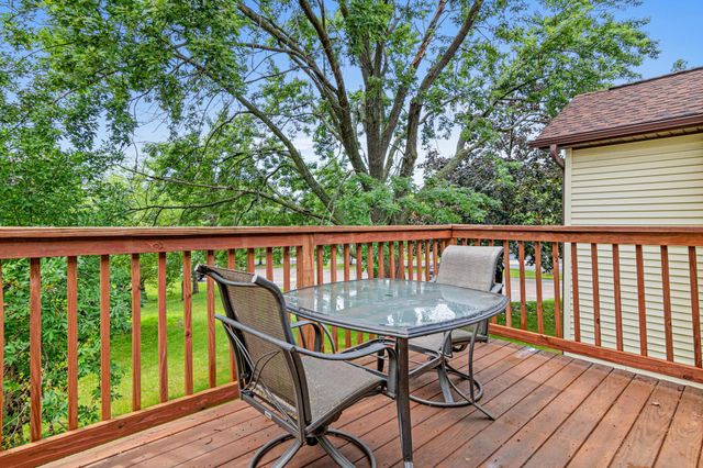 1890 Fox Ridge Drive C, West Saint Paul, MN 55118