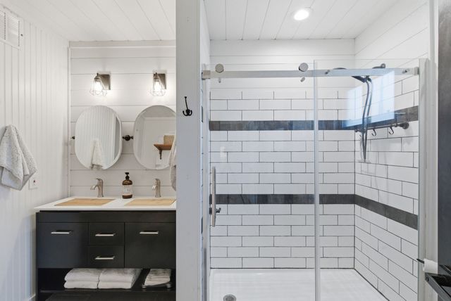 5206 Wedgefield, Granbury, TX 76049