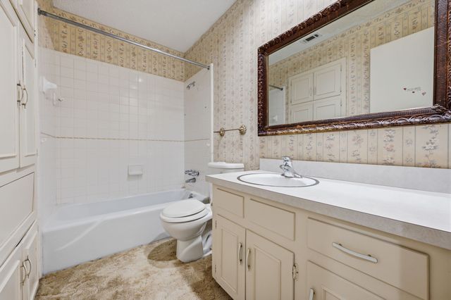 4041 Alava Drive, Fort Worth, TX 76133