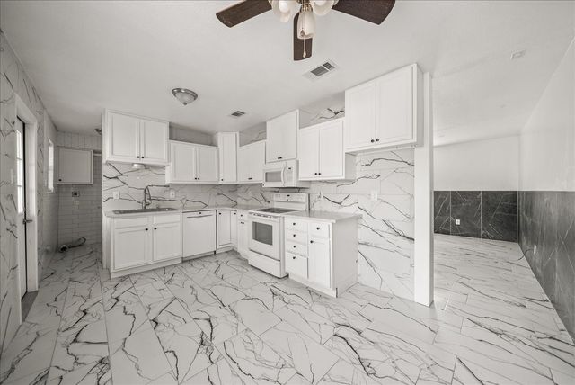 5507 Alexander Street, Sachse, TX 75048