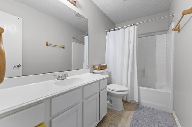 1017 Lake Trail Drive, Little Elm, TX 75068