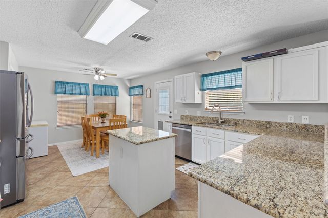 1017 Lake Trail Drive, Little Elm, TX 75068
