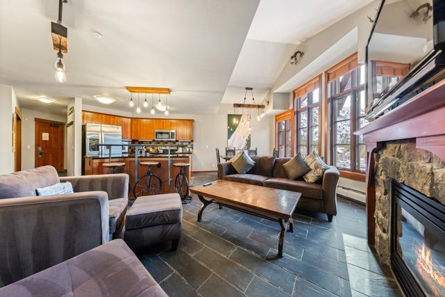 1850 Village South Road 4-417 417 West, Olympic Valley, CA 96146