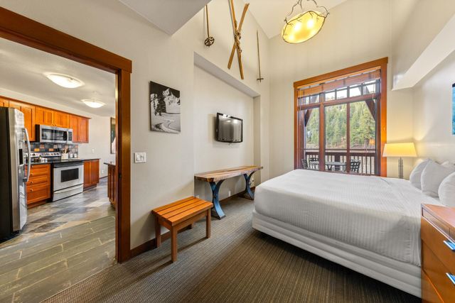 1850 Village South Road 4-417 417 West, Olympic Valley, CA 96146