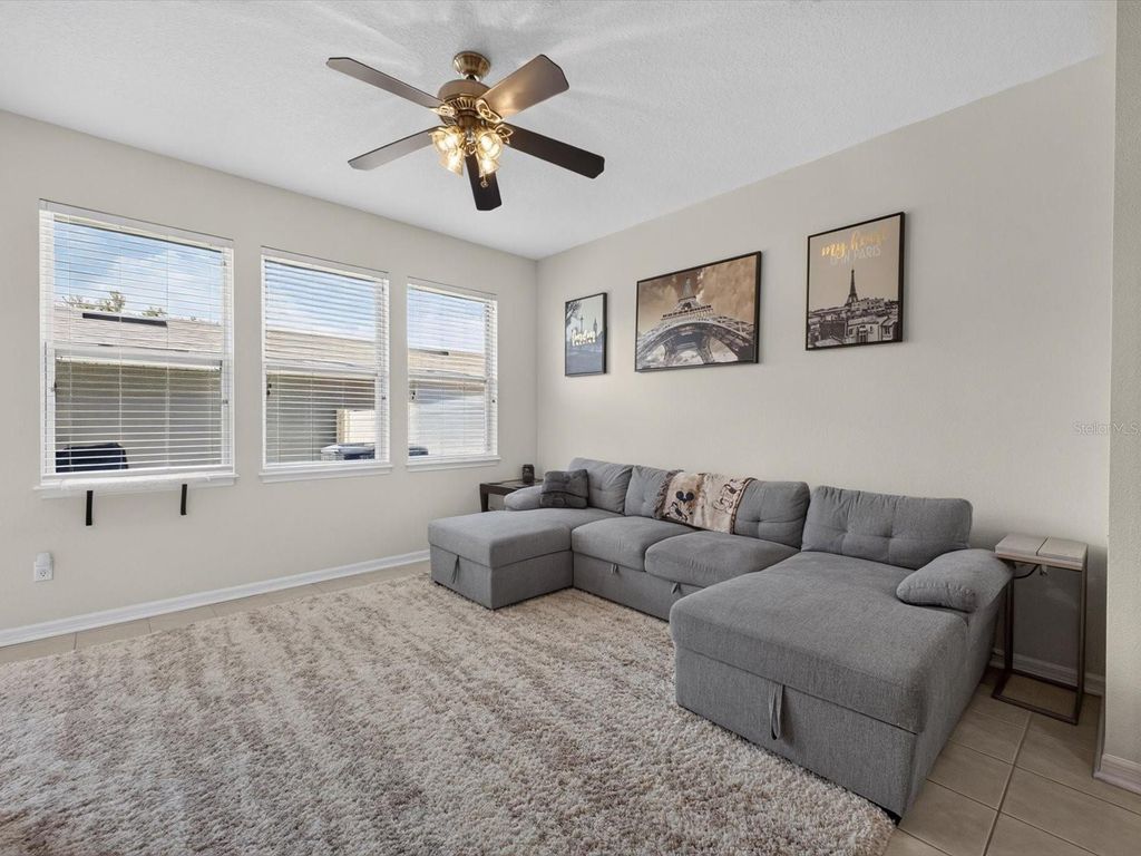 Image 12 of property listing at 12988 BORLAND STREET, Windermere, FL 34786