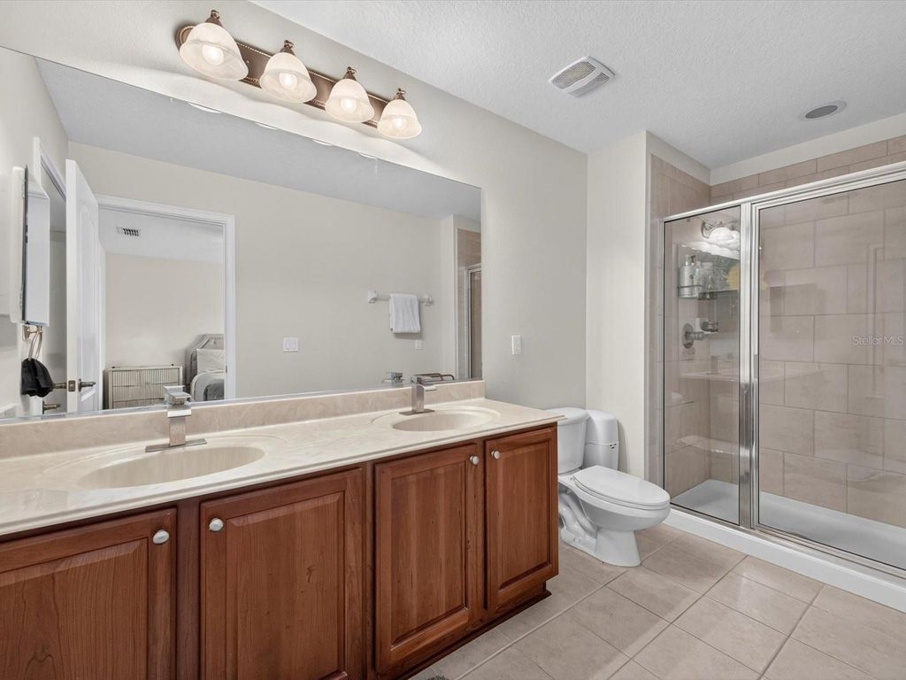 Image 17 of property listing at 12988 BORLAND STREET, Windermere, FL 34786