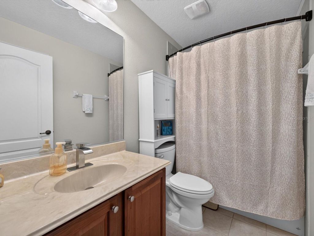 Image 20 of property listing at 12988 BORLAND STREET, Windermere, FL 34786
