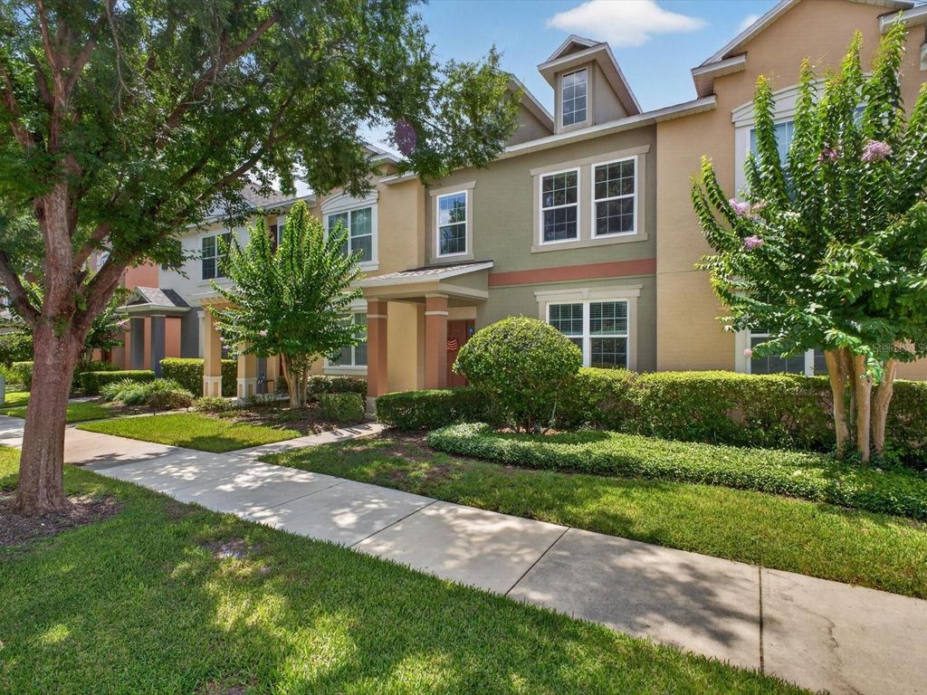 Image 3 of property listing at 12988 BORLAND STREET, Windermere, FL 34786