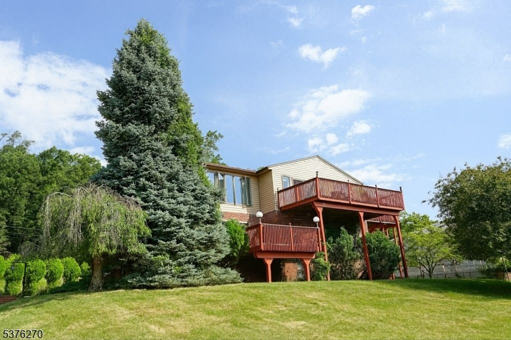 306 Lenox Ave, Paterson City, NJ 07502