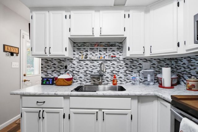 7335 Cosner Drive, Dayton, OH 45424