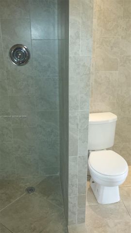 492 NW 165th St Rd C-509, Miami, FL 33169