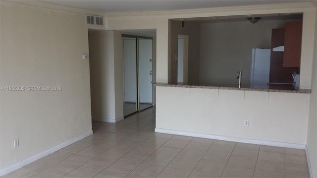 492 NW 165th St Rd C-509, Miami, FL 33169