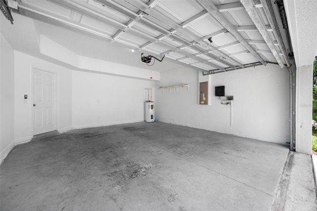 2227 ROANOKE SPRINGS DRIVE, Ruskin, FL 33570