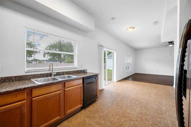 2227 ROANOKE SPRINGS DRIVE, Ruskin, FL 33570
