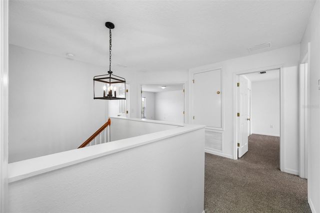 2227 ROANOKE SPRINGS DRIVE, Ruskin, FL 33570