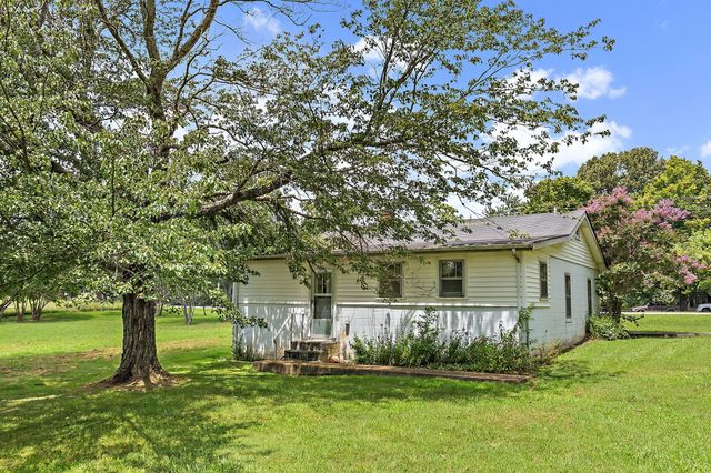 921 Yellow Creek Rd, Dickson, TN 37055