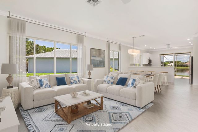 9119 Bay Point Circle, West Palm Beach, FL 33411