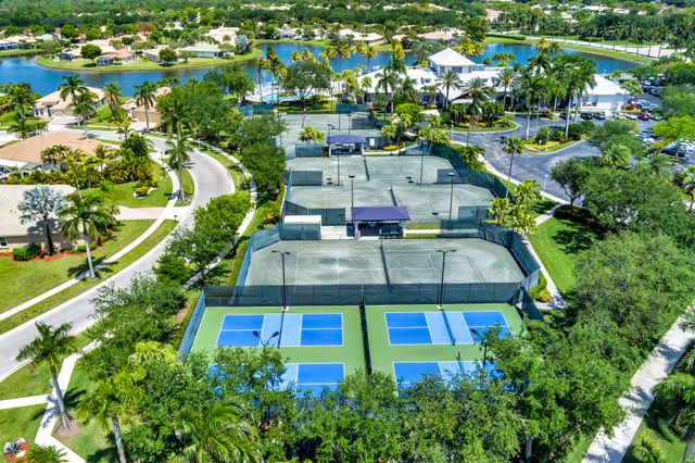 9119 Bay Point Circle, West Palm Beach, FL 33411