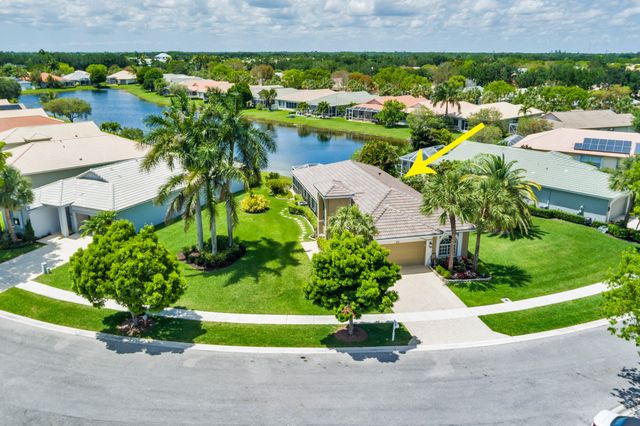 9119 Bay Point Circle, West Palm Beach, FL 33411