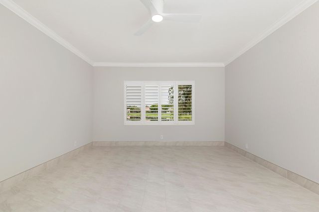 9119 Bay Point Circle, West Palm Beach, FL 33411