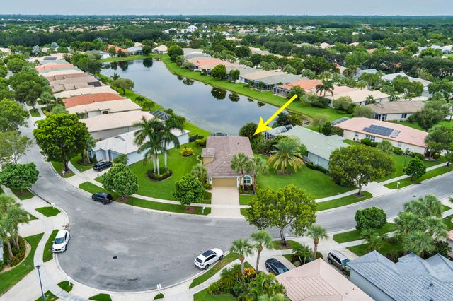 9119 Bay Point Circle, West Palm Beach, FL 33411
