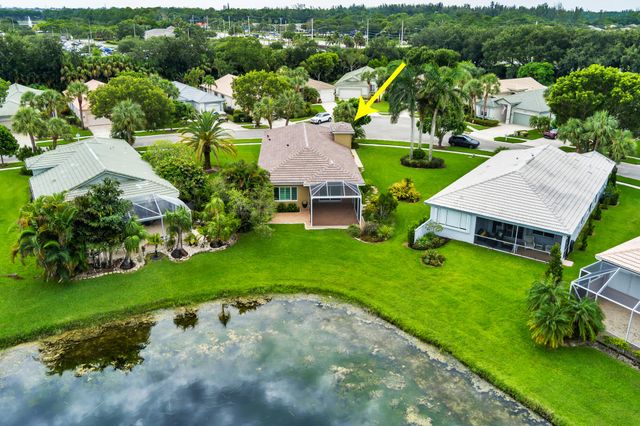 9119 Bay Point Circle, West Palm Beach, FL 33411