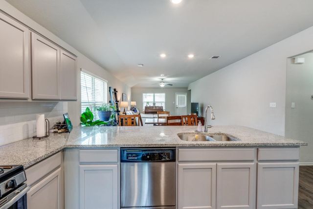 299 Andesite TRL, Buda, TX 78610