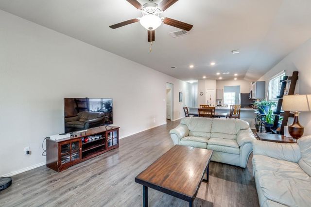 299 Andesite TRL, Buda, TX 78610
