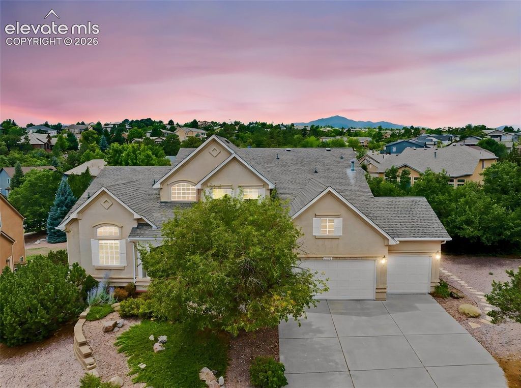 2251 Mankato Court, Colorado Springs, CO 80918 — photo 2