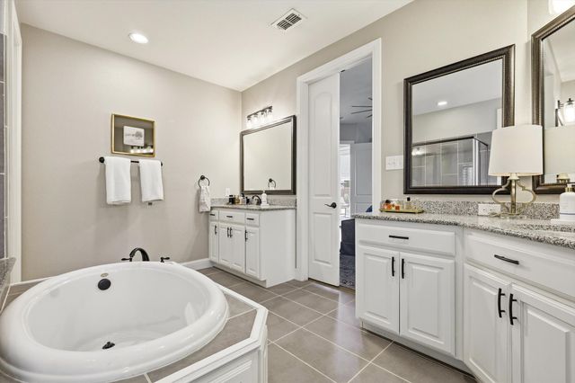 4001 Silk Vine Court, Roanoke, TX 76262