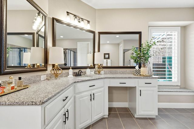 4001 Silk Vine Court, Roanoke, TX 76262