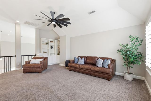 4001 Silk Vine Court, Roanoke, TX 76262