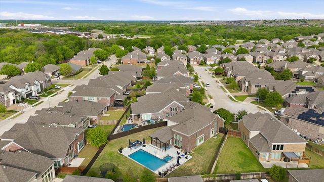 4001 Silk Vine Court, Roanoke, TX 76262