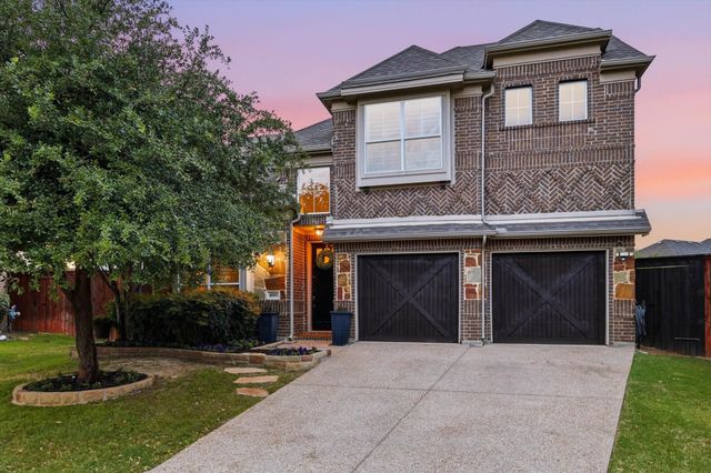 4001 Silk Vine Court, Roanoke, TX 76262