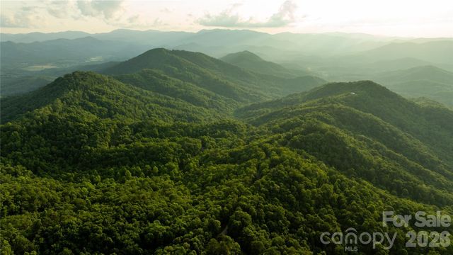 00 Lone Oak Ridge 42, Franklin, NC 28734